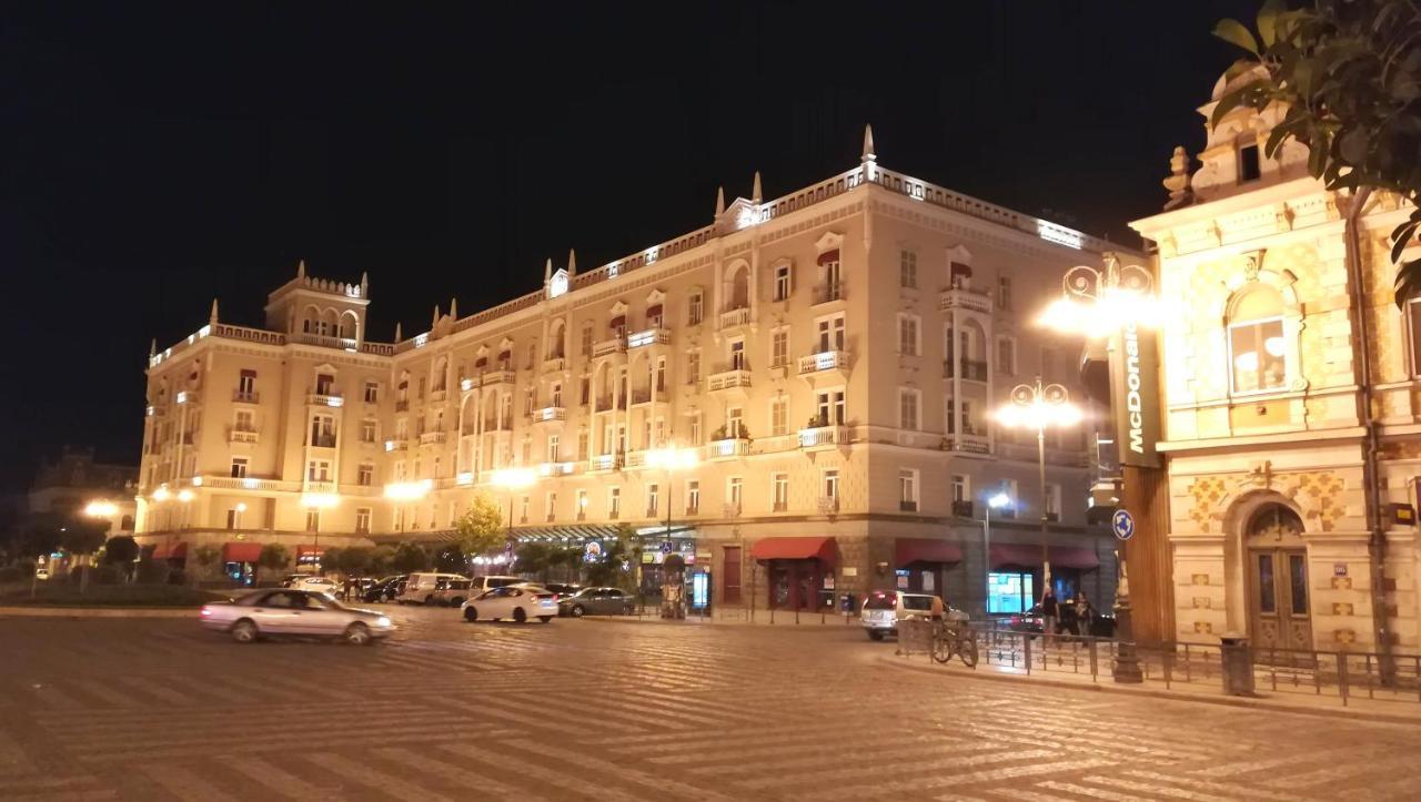 Апартаменты Center Тбилиси Экстерьер фото